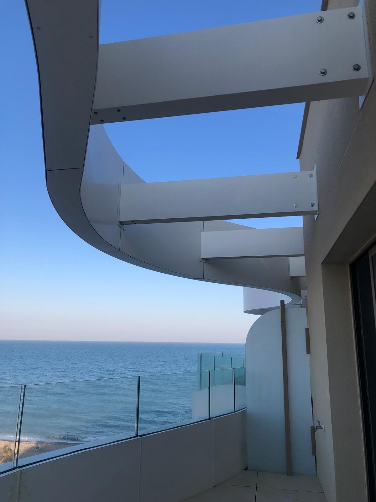 Ático-Dúplex en Primera Línea de Mar en El Puig 23