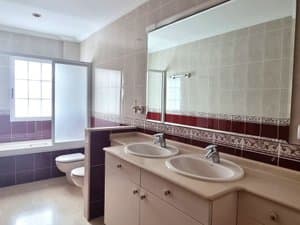 Casa Independiente con Piscina Interior en La Cañada, Paterna 11